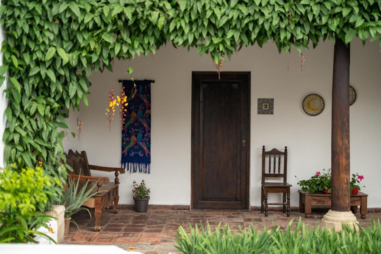 Casita Tumbergia Apartment Antigua Exterior photo
